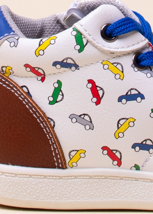 Happy Bee sportiniai bateliai