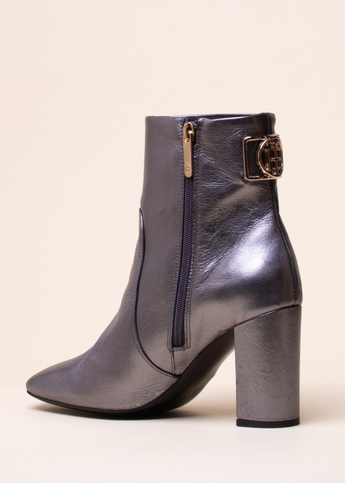 Tommy Hilfiger aulinukai