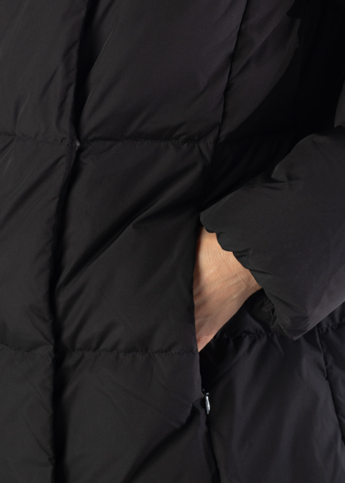 Ivo Nikkolo pūkinis paltas Malayas