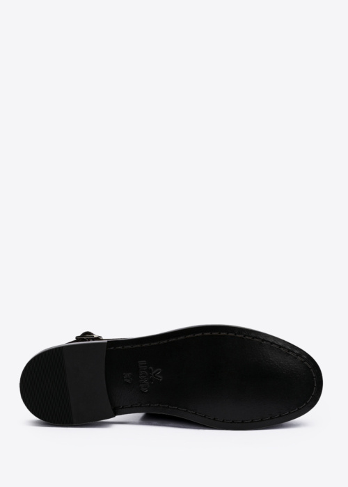 Lloyd bateliai Clout Roam