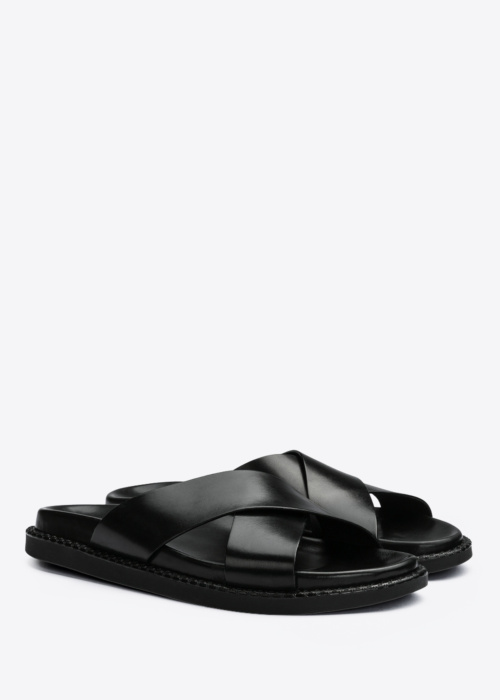 Lloyd sandalai Trava