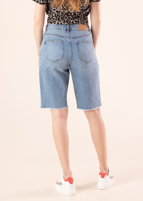 Vero Moda džinsiniai šortai Carla