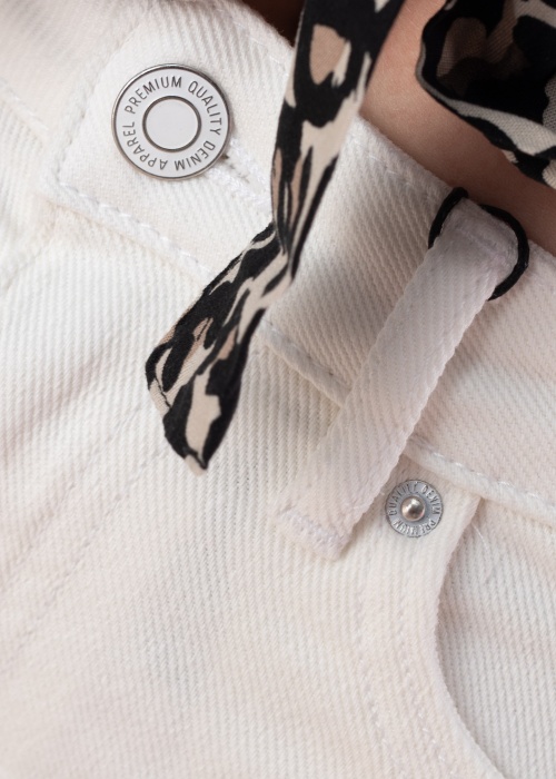 Vero Moda džinsiniai šortai Loa