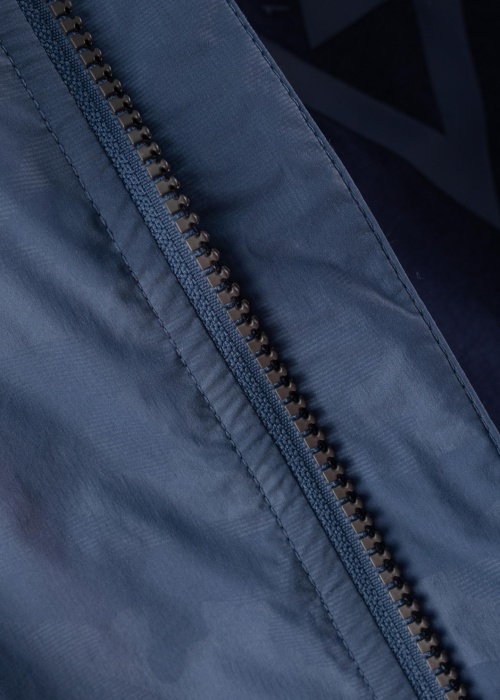 Guess pavasario-rudens striukė