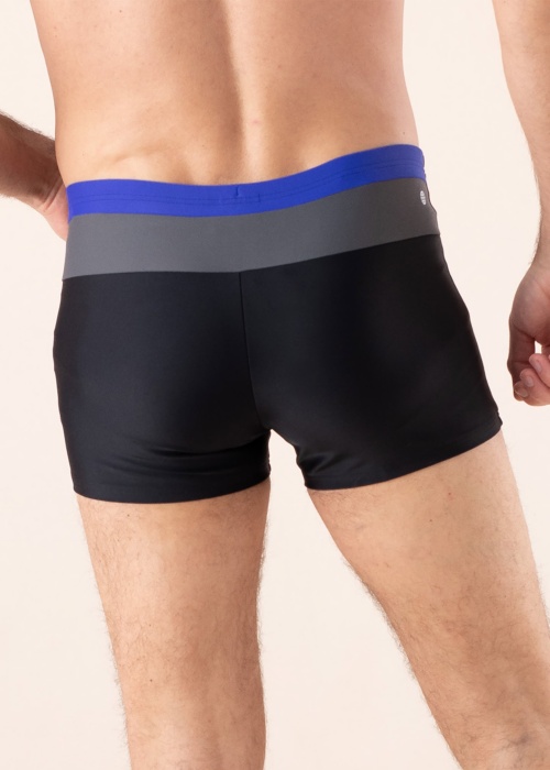 adidas maudymosi kelnaitės