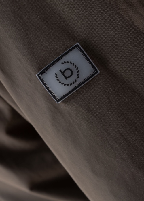 Bugatti pavasario-rudens striukė