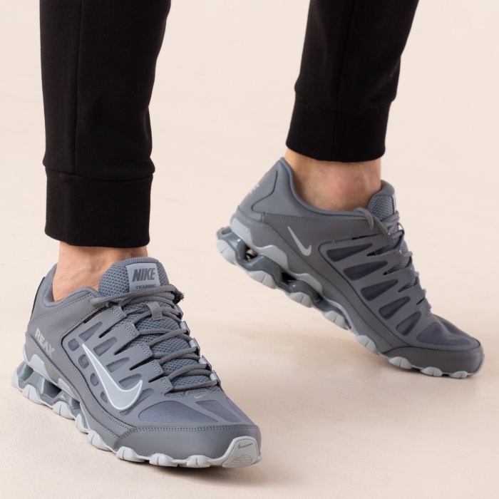 Nike treniruočių bateliai  Reax