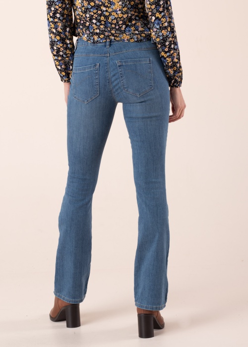 Only džinsai Miestas