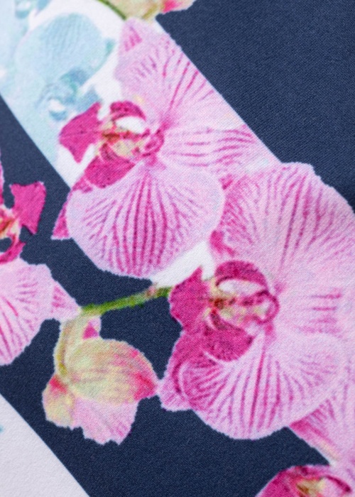 Guess viršutiniai marškinėliai