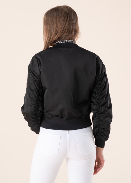 Only pavasario-rudens striukė Patty