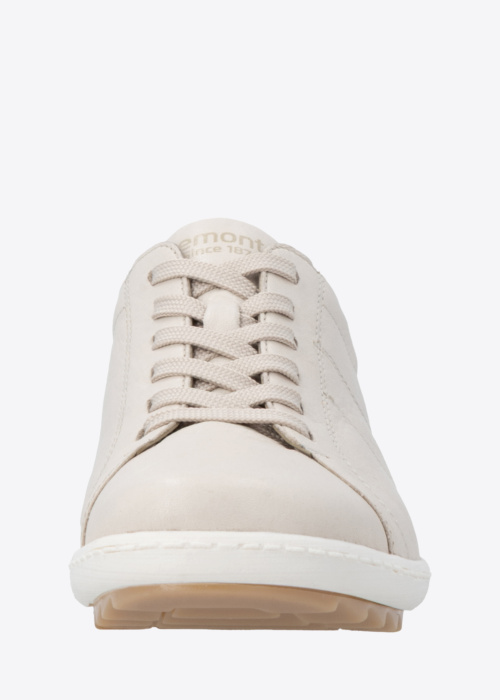 Remonte laisvalaikio bateliai