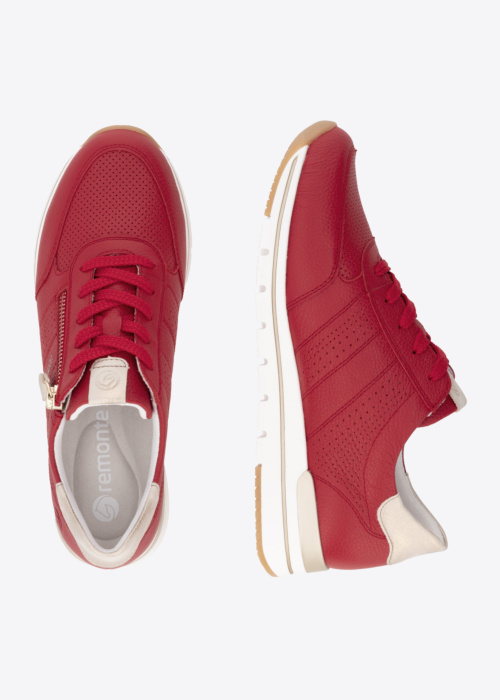 Remonte laisvalaikio bateliai