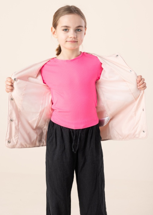 Only pavasario-rudens striukė Tanzia