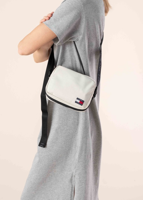 Tommy Jeans rankinė Essential