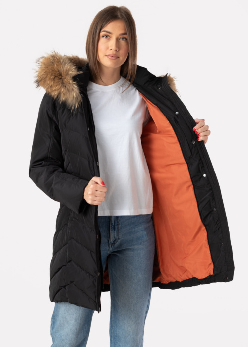 Saki pūkinis paltas