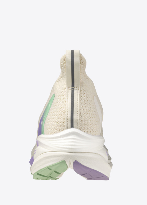 Mizuno bėgimo bateliai Neo Vista 2