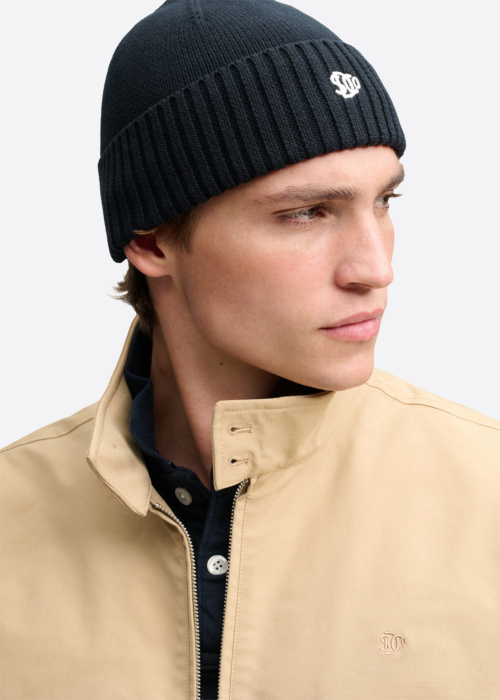 SuperDry žieminė kepurė