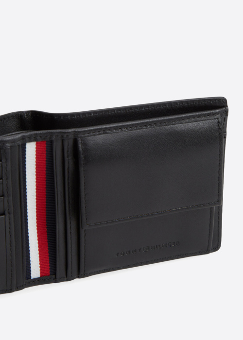 Tommy Hilfiger piniginė Element Extra dėžutėje