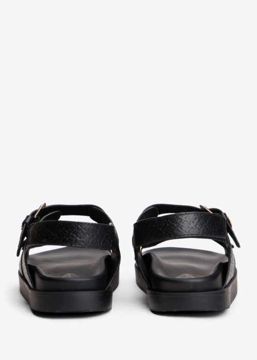 Tommy Hilfiger sandalai