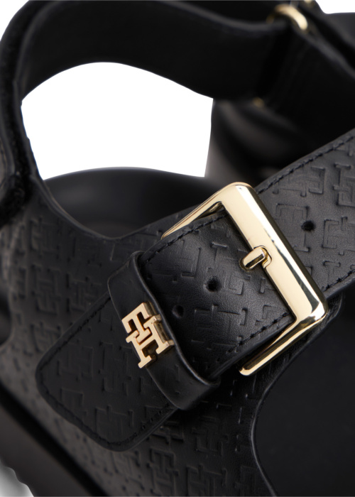 Tommy Hilfiger sandalai