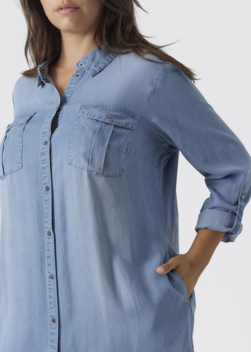 Vero Moda Curve džinsinė suknelė Sigga