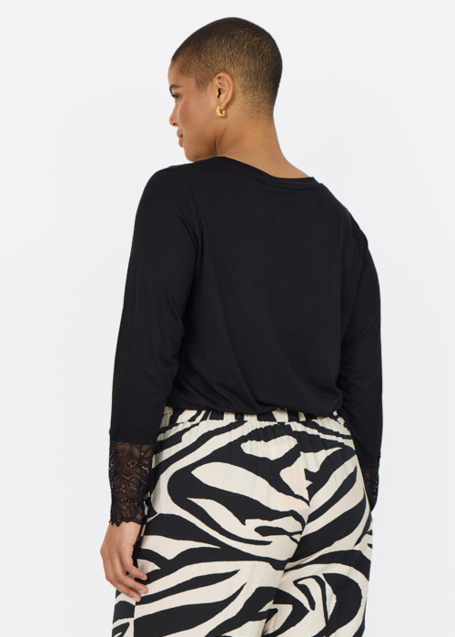 Wasabiconcept palaidinė