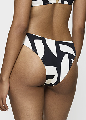 Triumph maudymosi kelnaitės