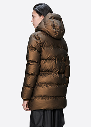 Rains dygsniuota žiemine striuke Alta Long Puffer String W3T4