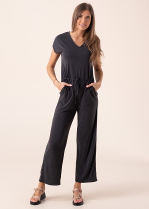 b.young kombinezonas Perl