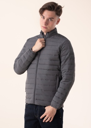 Jack & Jones pavasario-rudens striukė