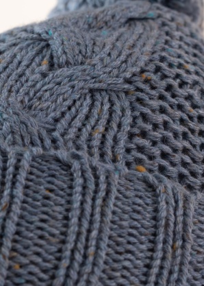 SuperDry žieminė kepurė