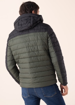 SuperDry striukė