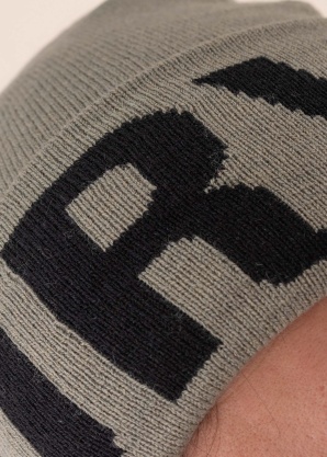 SuperDry žieminė kepurė