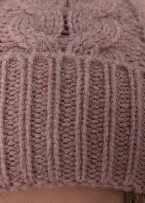 Guess žieminė kepurė