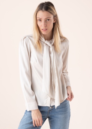 Molly Bracken palaidinė