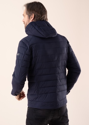 Guess pavasario-rudens striukė