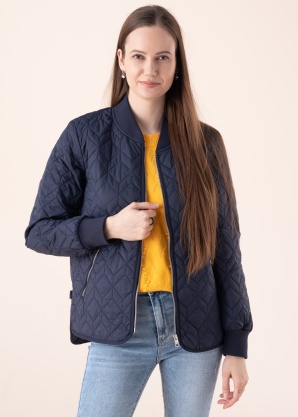 Esprit pavasario-rudens striukė