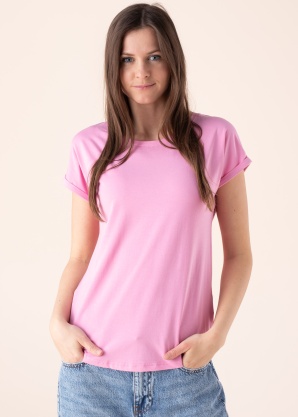 b.young palaidinė Pamila