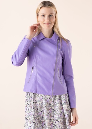 Only striukė Melisa