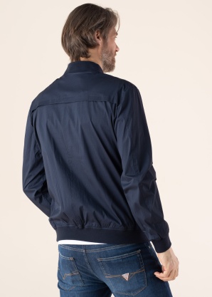 Guess pavasario-rudens striukė