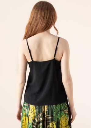 Only viršutiniai marškinėliai Mette