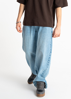 Reporter Young džinsai