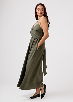 Ivo Nikkolo suknelė