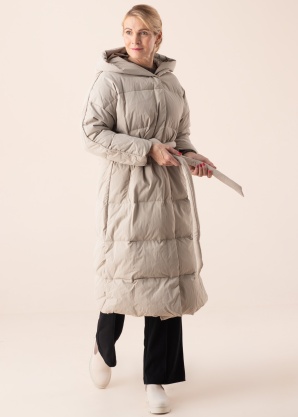 Esprit pūkinis paltas