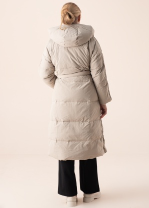 Esprit pūkinis paltas