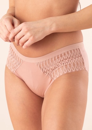 Triumph kelnaitės Aura Spotlight Maxi