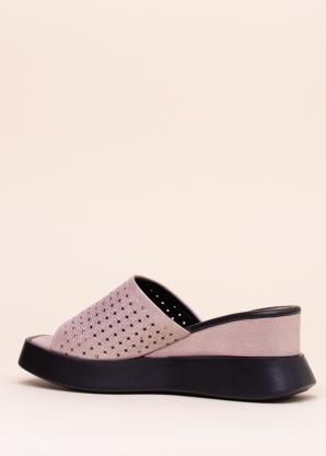 Loretta Vitale bateliai