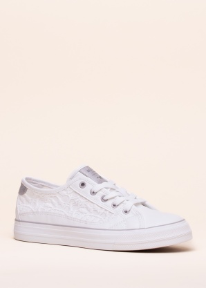 Mustang laisvalaikio batai