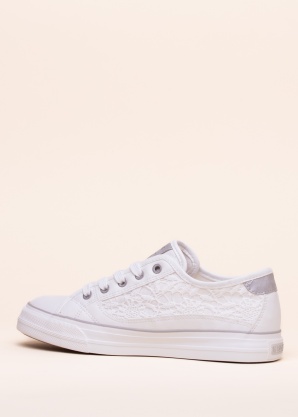 Mustang laisvalaikio batai