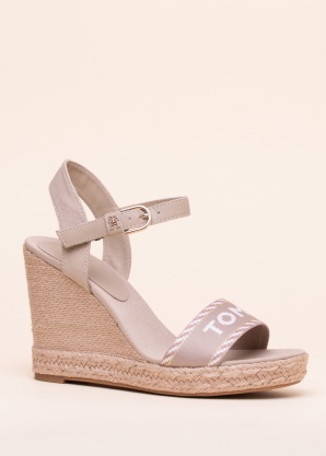 Tommy Hilfiger bateliai